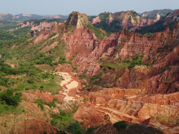 12 The Lukwila Canyon is an unbelievable spectacle for the eyes